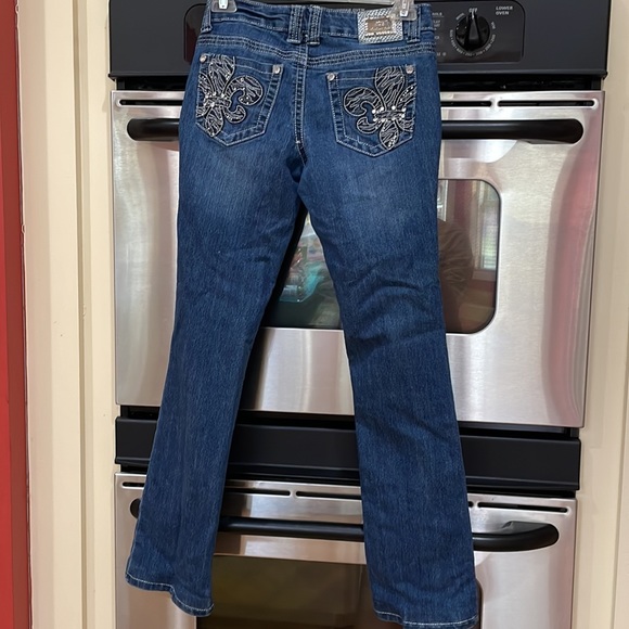Size 1 Womens Twelve K jeans. Boot cut - Picture 3 of 6